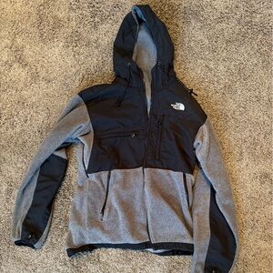 The North Face Men’s Black and Gray Fleece Jacket